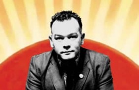 Stewart Lee - 90s Comedian Tour Poster (designed by 50p badges, 2004)